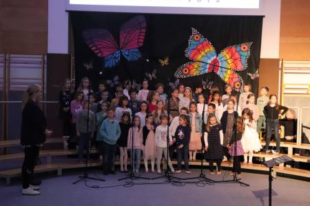 Območna revija otroških in mladinskih pevskih zborov občin Kamnik in Komenda (7)